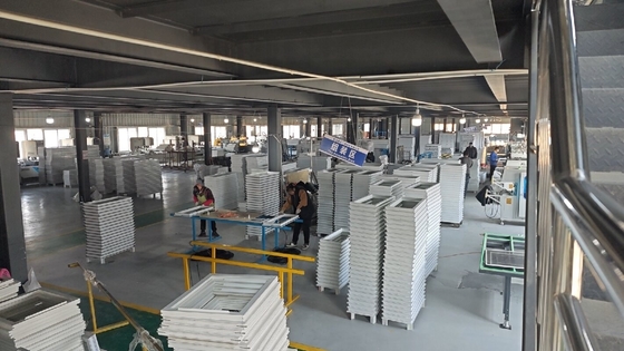 Energy Soundproof Aluminum Casement Windows with Screens and Improved Noise Reduction